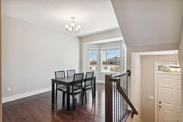 2535 W TOWNE Street, Ann Arbor, MI 48103