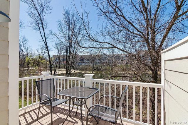2535 W TOWNE Street, Ann Arbor, MI 48103