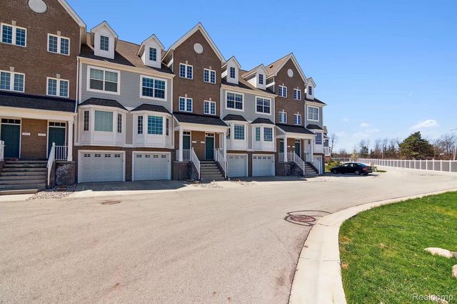 2535 W TOWNE Street, Ann Arbor, MI 48103