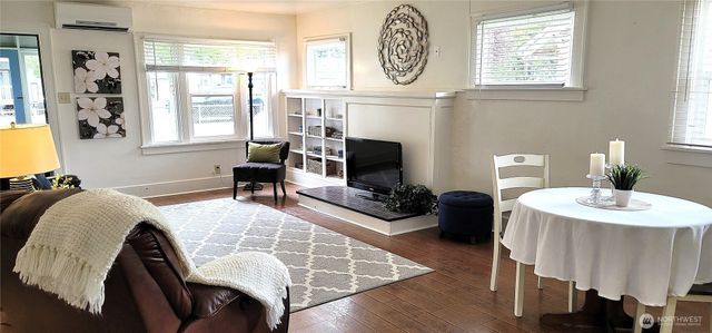 2014 Sumner Avenue, Hoquiam, WA 98550