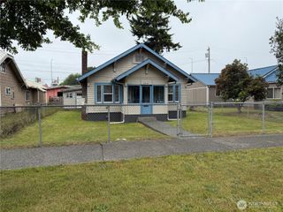 2014 Sumner Avenue, Hoquiam, WA 98550