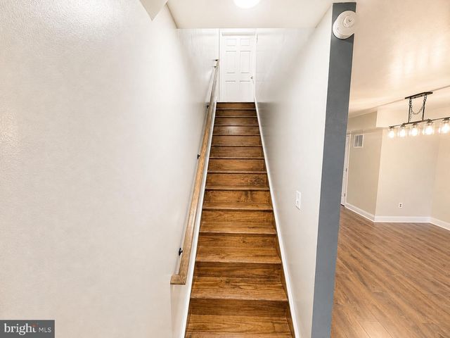 344 W MAIN ST, Elkton, MD 21921