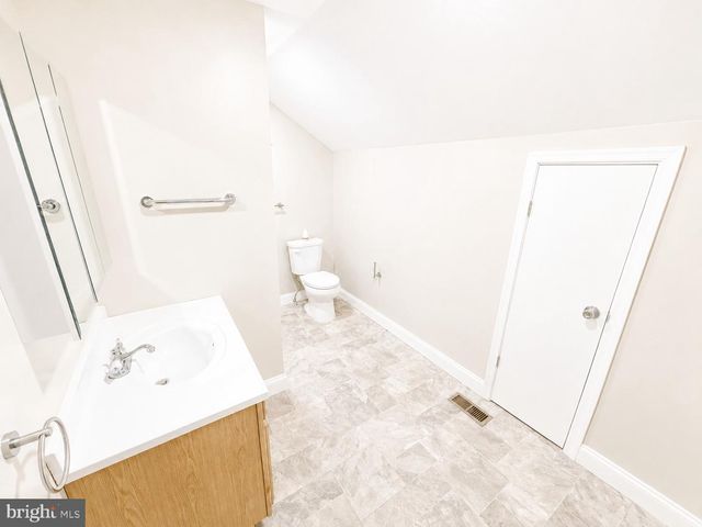 344 W MAIN ST, Elkton, MD 21921