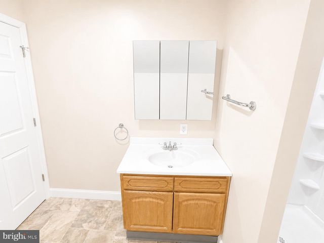 344 W MAIN ST, Elkton, MD 21921