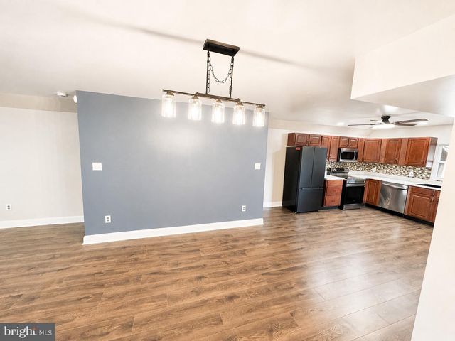 344 W MAIN ST, Elkton, MD 21921