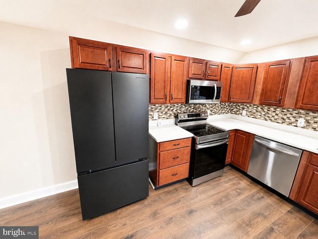 344 W MAIN ST, Elkton, MD 21921