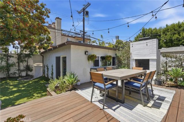7410 W 85th Street, Los Angeles, CA 90045