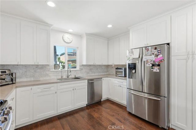 7410 W 85th Street, Los Angeles, CA 90045