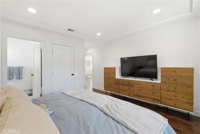7410 W 85th Street, Los Angeles, CA 90045