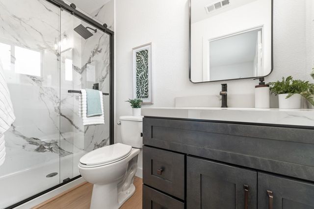 215 215 San Bernardino Ct, Bay Point, CA 94565