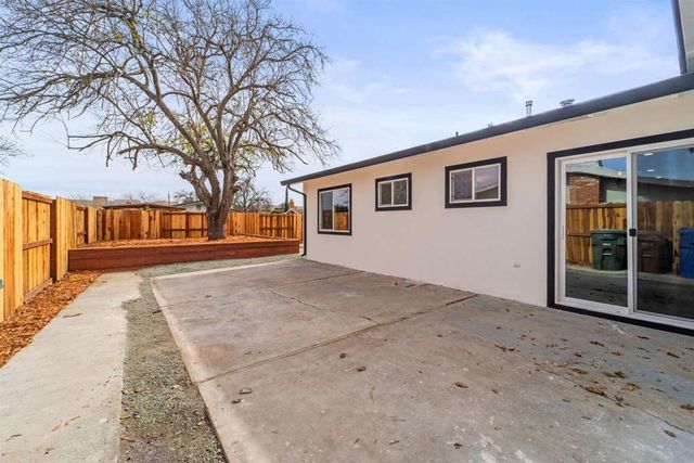 215 215 San Bernardino Ct, Bay Point, CA 94565