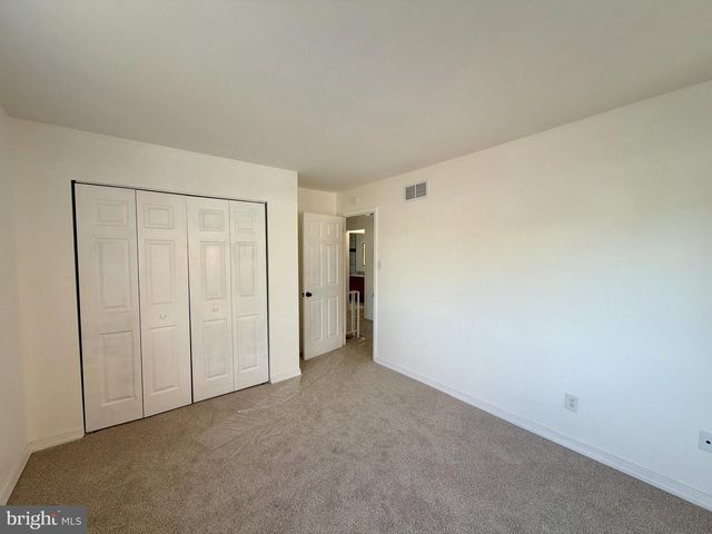 605 COBBLE CREEK CURV, Newark, DE 19702
