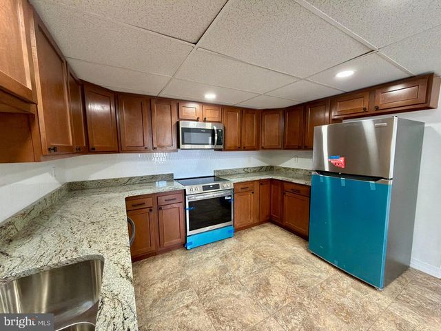 605 COBBLE CREEK CURV, Newark, DE 19702