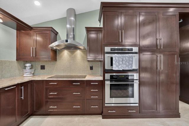 11302 SANDPINE ROAD, Riverview, FL 33569