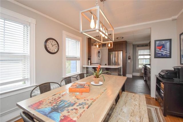 16 Vaughan Avenue 2, Newport, RI 02840