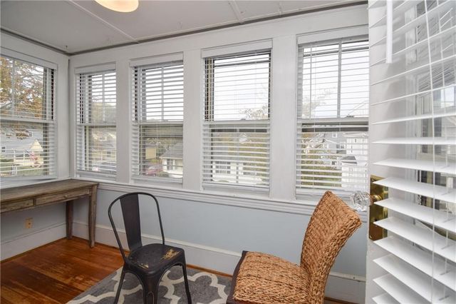 16 Vaughan Avenue 2, Newport, RI 02840