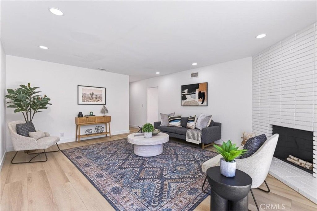 3861 S Norton Avenue, Los Angeles, CA 90008 — photo 5