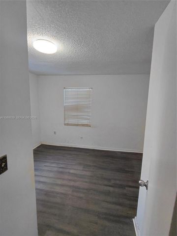 7091 NW 21st Avenue, Miami, FL 33147