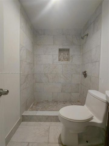 7091 NW 21st Avenue, Miami, FL 33147