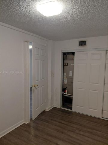 7091 NW 21st Avenue, Miami, FL 33147