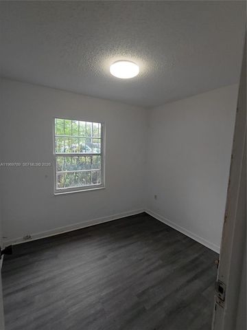 7091 NW 21st Avenue, Miami, FL 33147