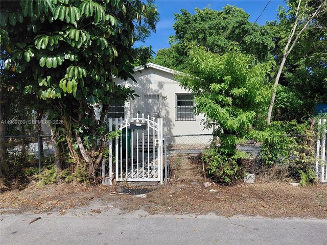 7091 NW 21st Avenue, Miami, FL 33147