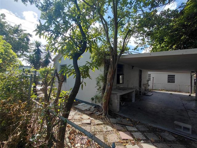 7091 NW 21st Avenue, Miami, FL 33147