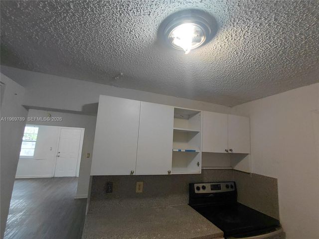 7091 NW 21st Avenue, Miami, FL 33147