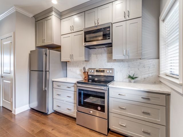 10714 Park Village Place D, Dallas, TX 75230