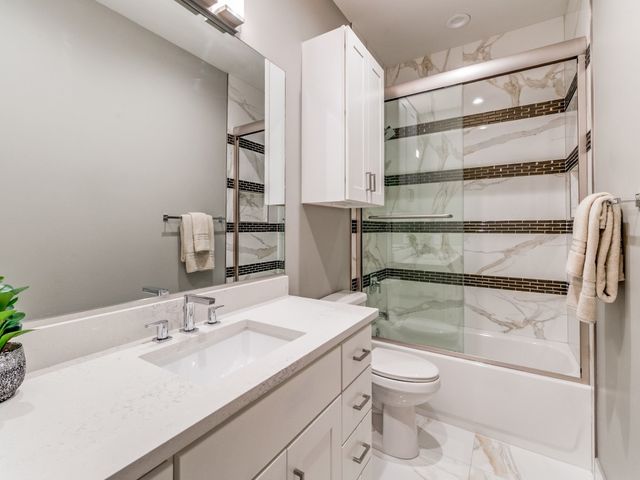 10714 Park Village Place D, Dallas, TX 75230