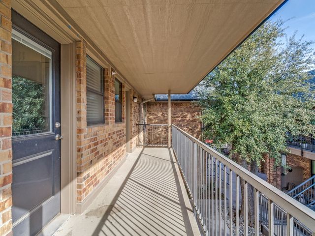 10714 Park Village Place D, Dallas, TX 75230