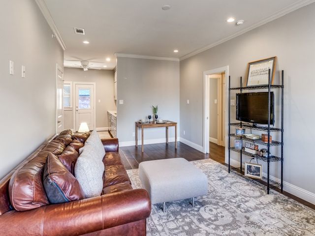 10714 Park Village Place D, Dallas, TX 75230