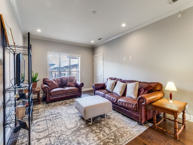 10714 Park Village Place D, Dallas, TX 75230