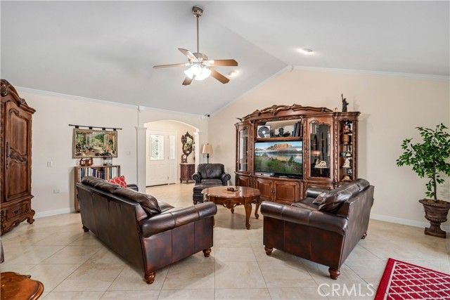 6151 Hickory Street, Palmdale, CA 93551