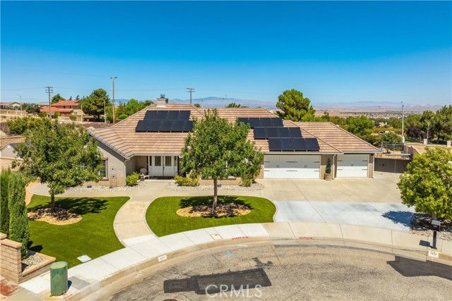 6151 Hickory Street, Palmdale, CA 93551