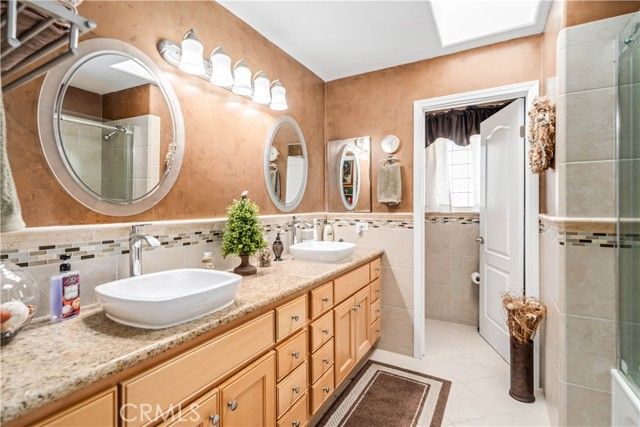 6151 Hickory Street, Palmdale, CA 93551