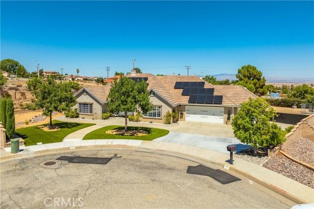 6151 Hickory Street, Palmdale, CA 93551