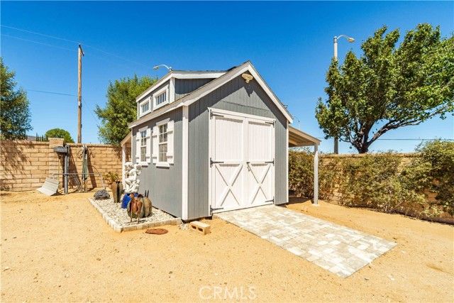 6151 Hickory Street, Palmdale, CA 93551