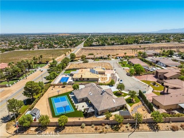 6151 Hickory Street, Palmdale, CA 93551