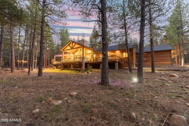 252 W DAWN Circle, Munds Park, AZ 86017