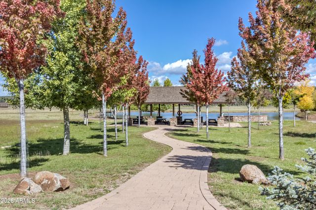 252 W DAWN Circle, Munds Park, AZ 86017