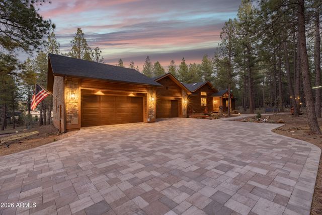 252 W DAWN Circle, Munds Park, AZ 86017