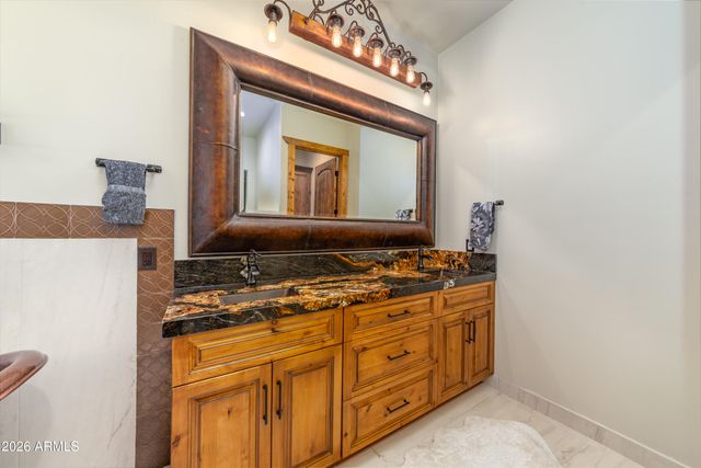 252 W DAWN Circle, Munds Park, AZ 86017