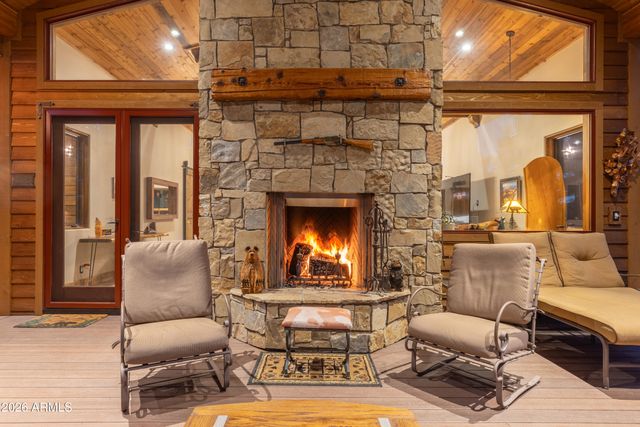 252 W DAWN Circle, Munds Park, AZ 86017