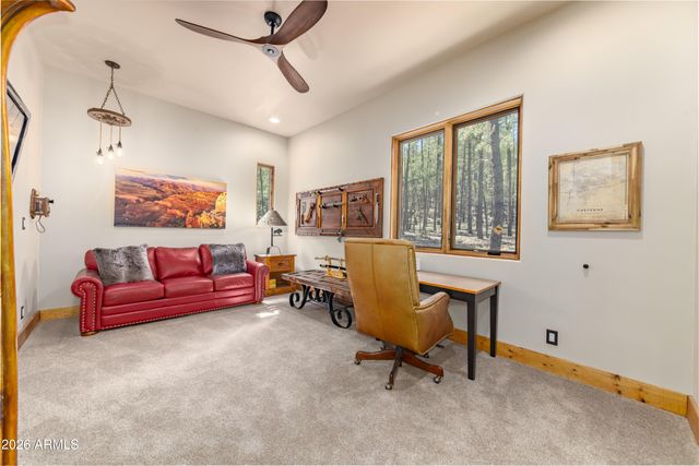 252 W DAWN Circle, Munds Park, AZ 86017