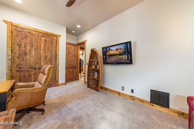 252 W DAWN Circle, Munds Park, AZ 86017