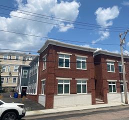 92 Sagamore St 203, Quincy, MA 02171