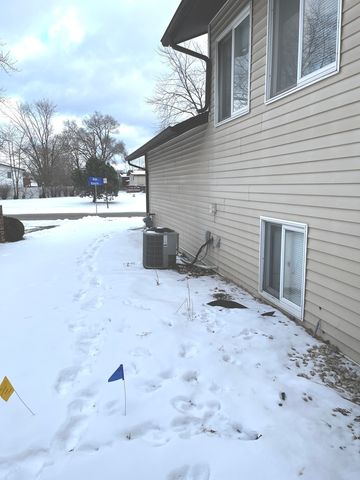 5249 Keith Drive, Richton Park, IL 60471