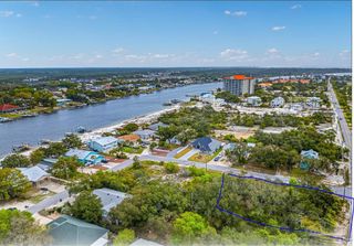 14000 Waterview Dr, Pensacola, FL 32507
