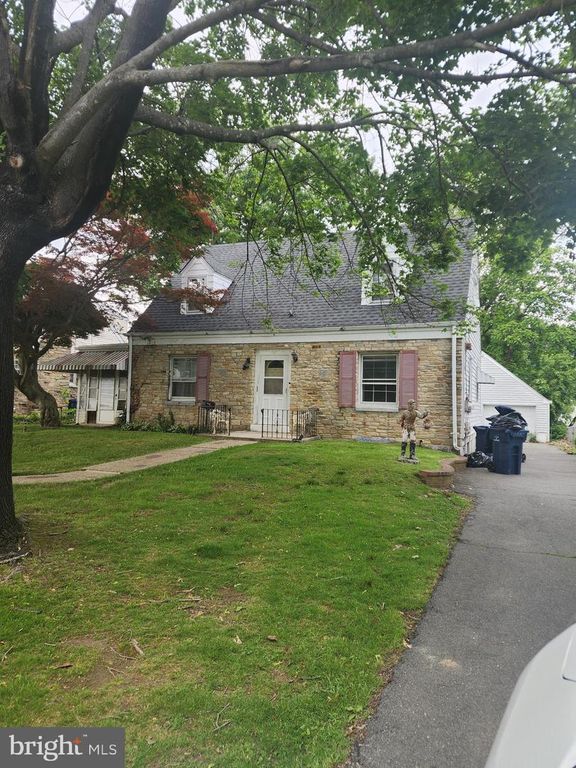 150 GAINSBORO RD, Trenton, NJ 08648
